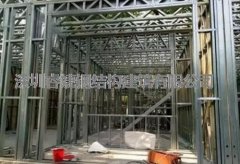 農(nóng)村三兄弟共建聯(lián)排輕鋼別墅，占地500平，每戶主體才30萬